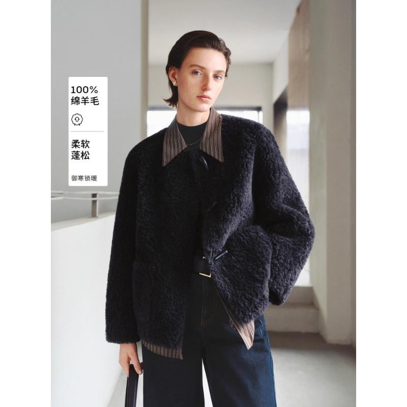 商场同款MM麦家简约羊毛短款外套圆领保暖设计感上衣5GA212051