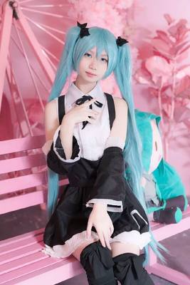 初音未来cos服歌姬计划Cosplay服装定制MIKU哥特萝莉黑白LOLITA