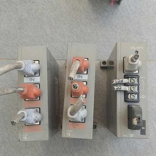 议价模块NP8B-TB 两个 NP2L-OE1可维修