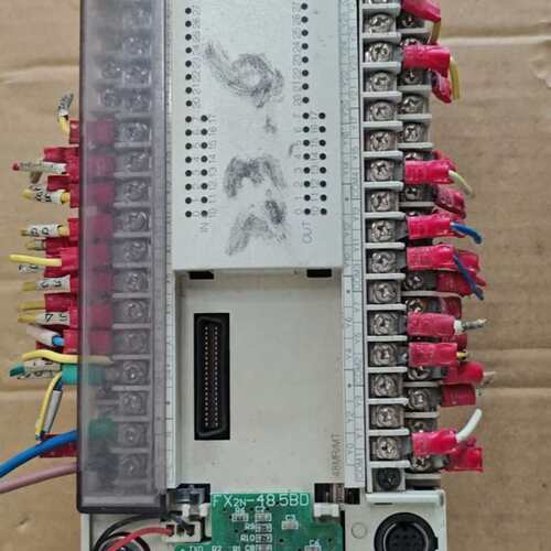议价PLC，FX2N-48MR-001。产号:4X1832可维修