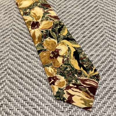 复古轻奢商务条纹印花斜纹领带