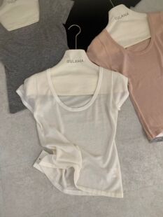 水溶羊毛短袖针织衫女简约U领修身显瘦上衣