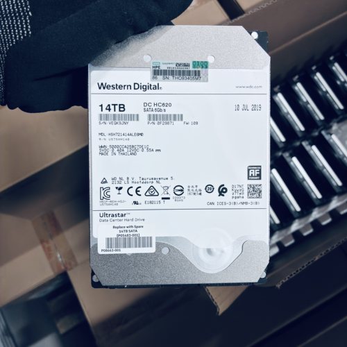 拆新WD HC620 14T SATA企业级硬盘