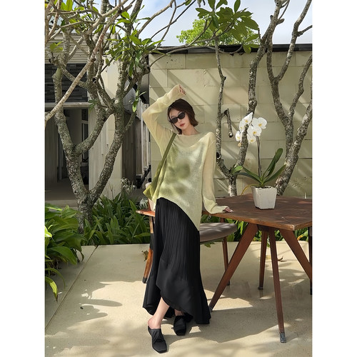 盛朗熙Ares Mines 茉香风浅 郁金香A字不规则大摆花苞百褶半身裙