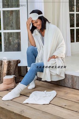授权经销美国正品Barefoot dreams旅行三件套：披肩、眼罩、袜子