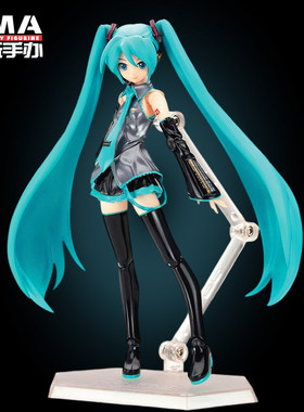 初音未来可动手办多姿