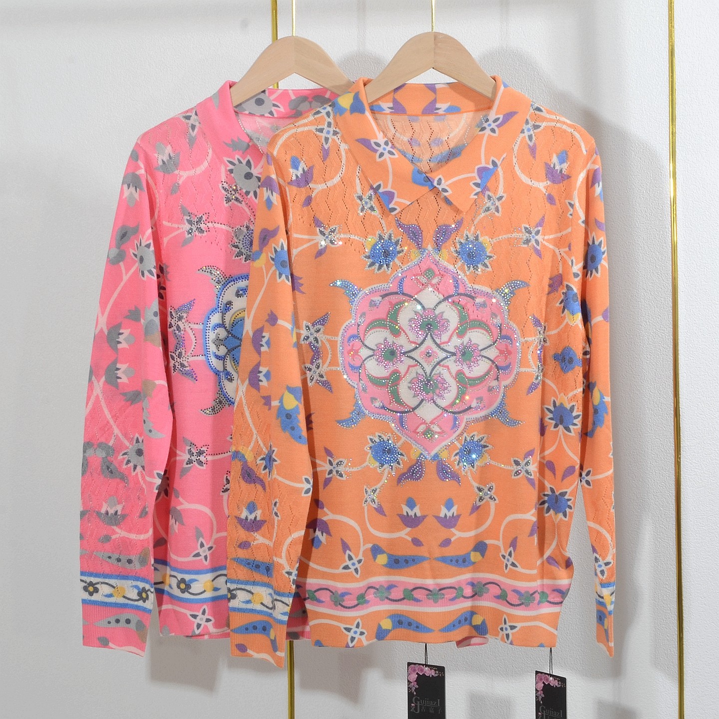 秋季薄款天丝羊毛衫翻领女装长袖烫钻印花上衣镂空针织衫女23910