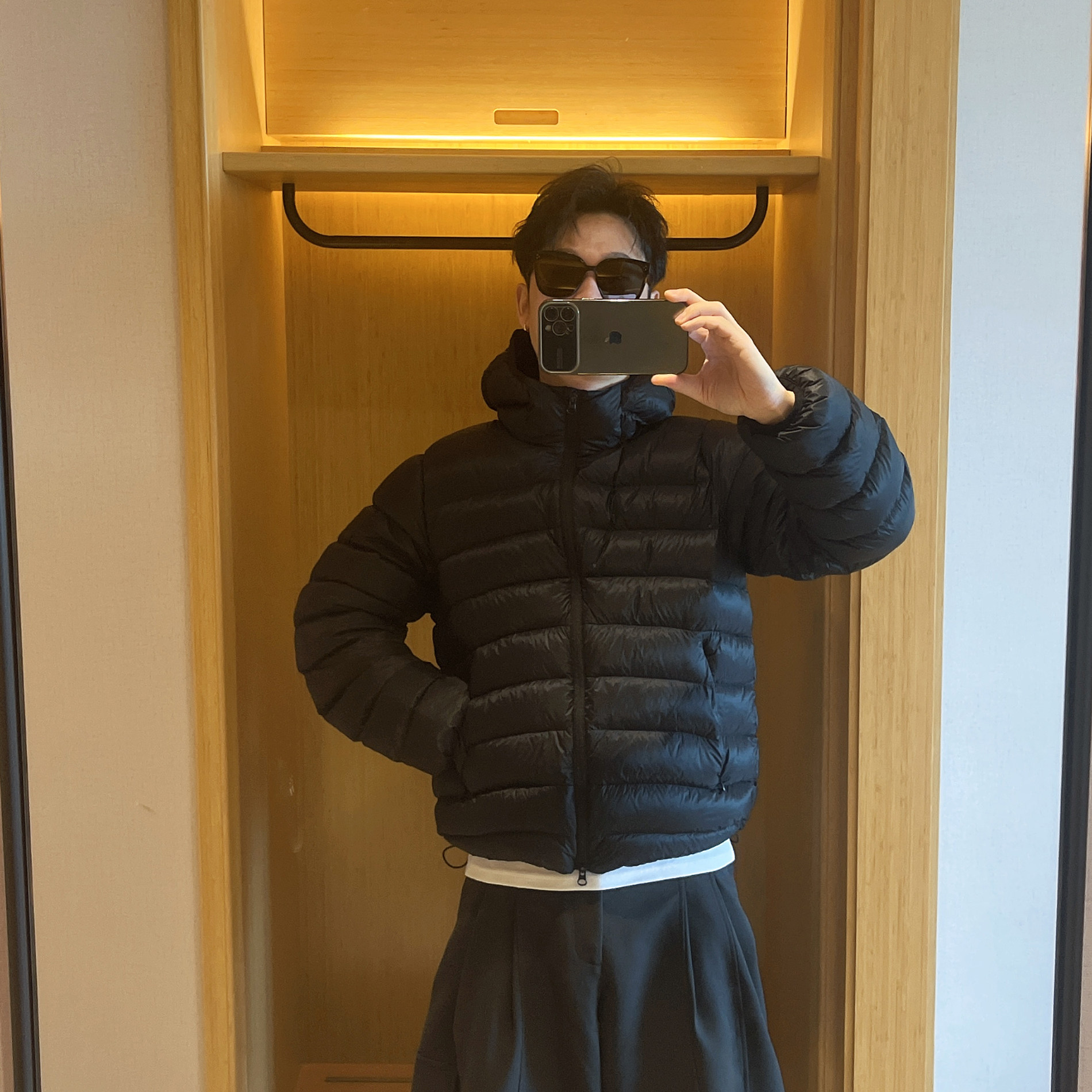 90白鸭绒轻量连帽户外羽绒服