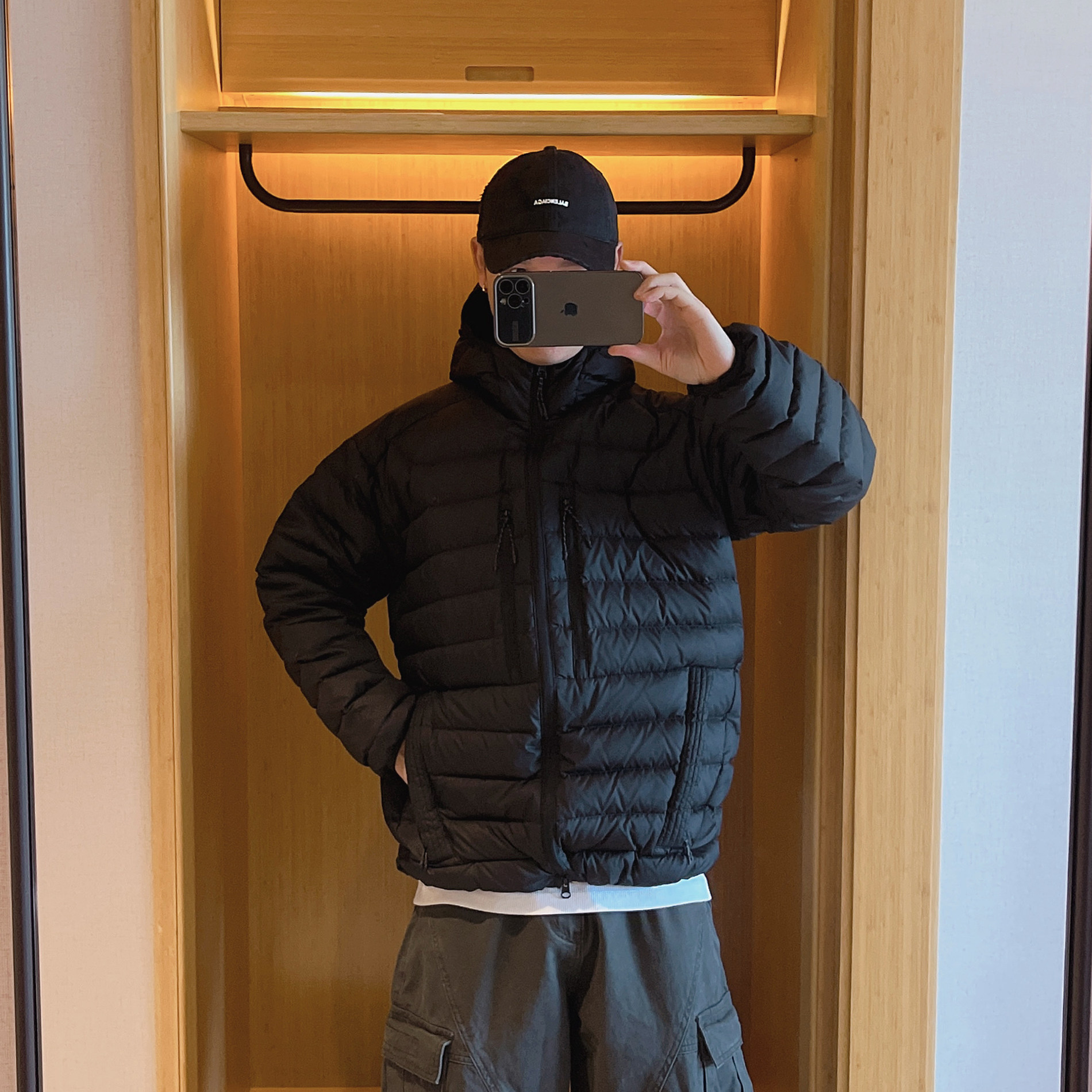 范哲贤2026轻薄连帽排骨羽绒服男