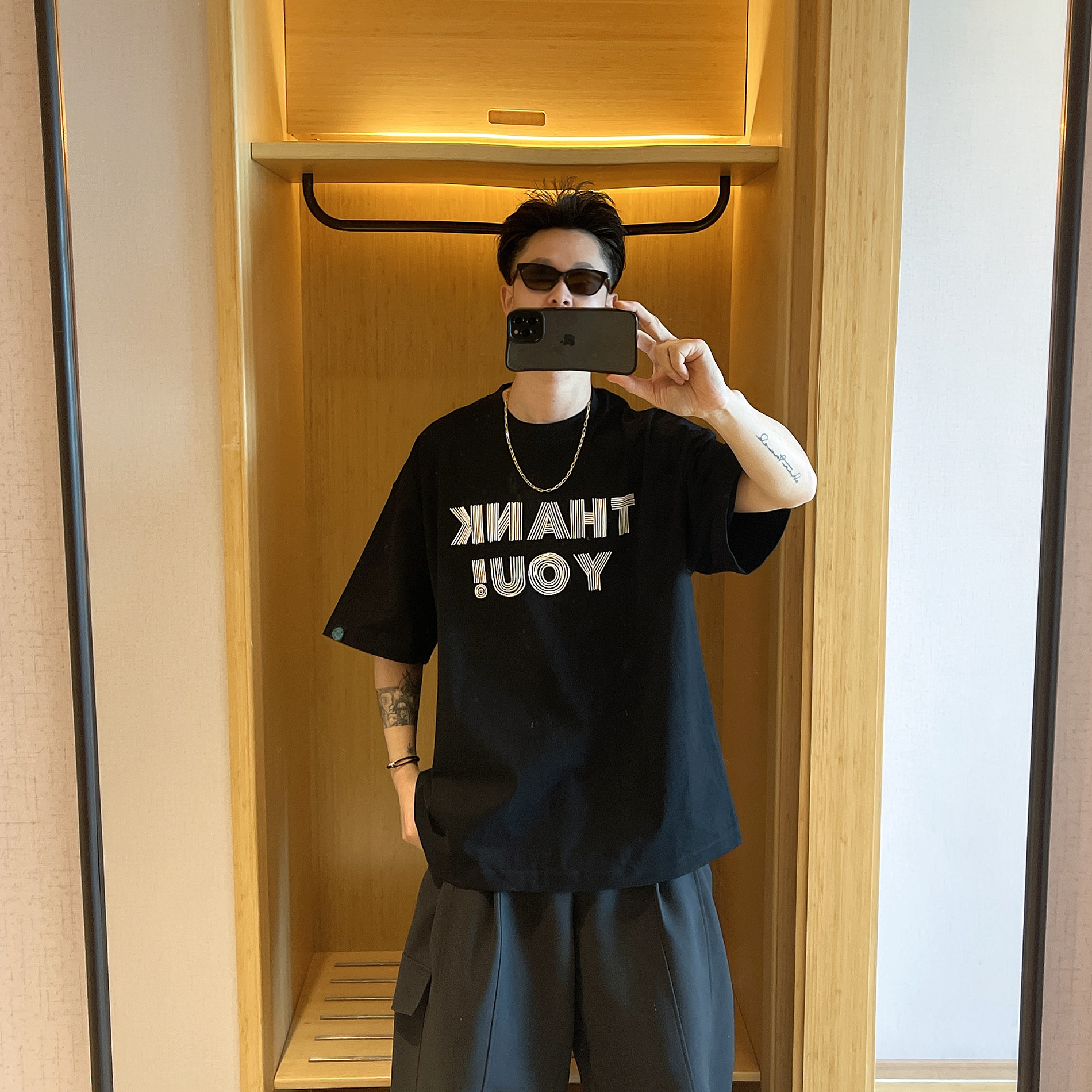 短袖青春流行青年字母T恤T恤