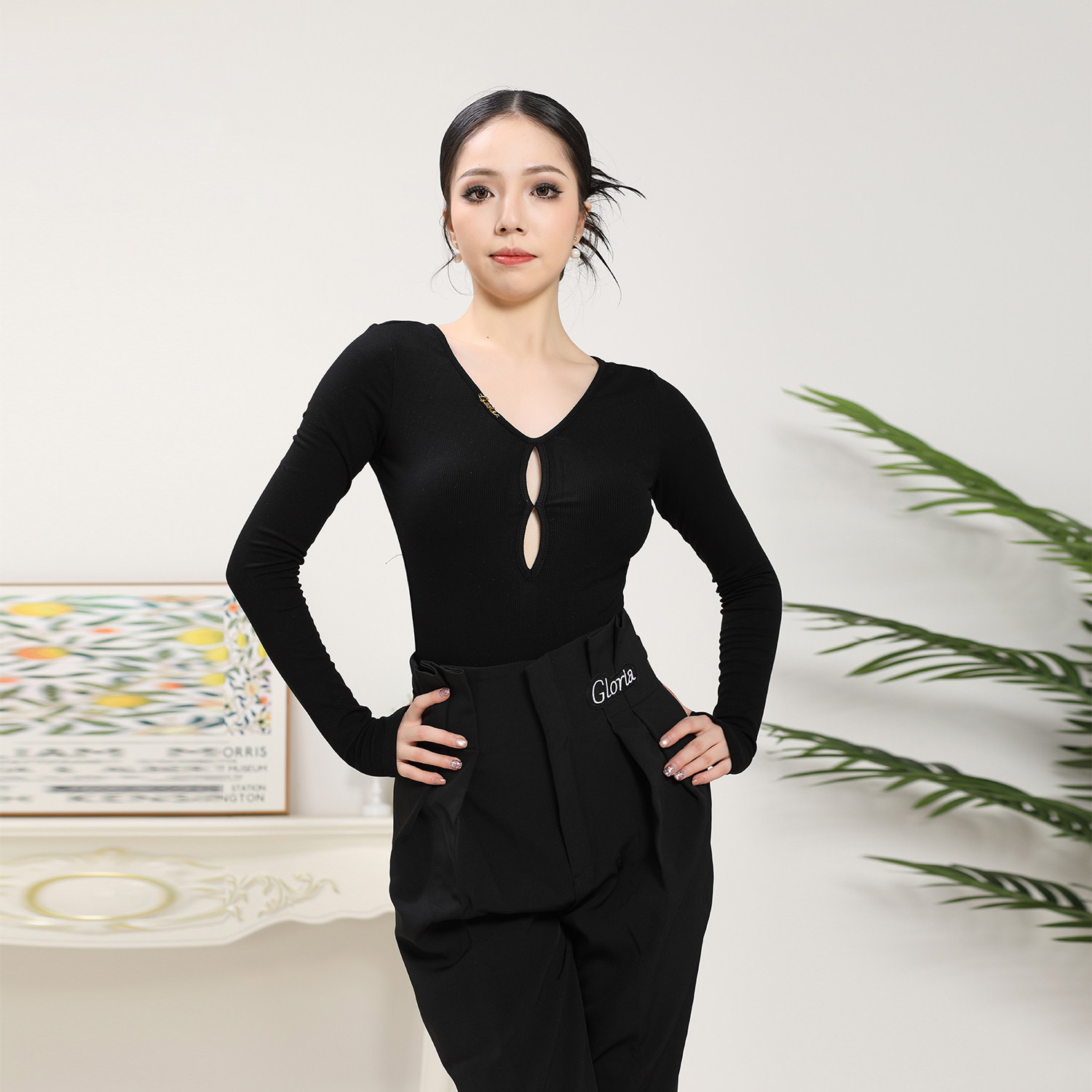 歌瑞亚舞服拉丁舞成人练功服秋冬新款基础百搭针织镂空长袖训练服