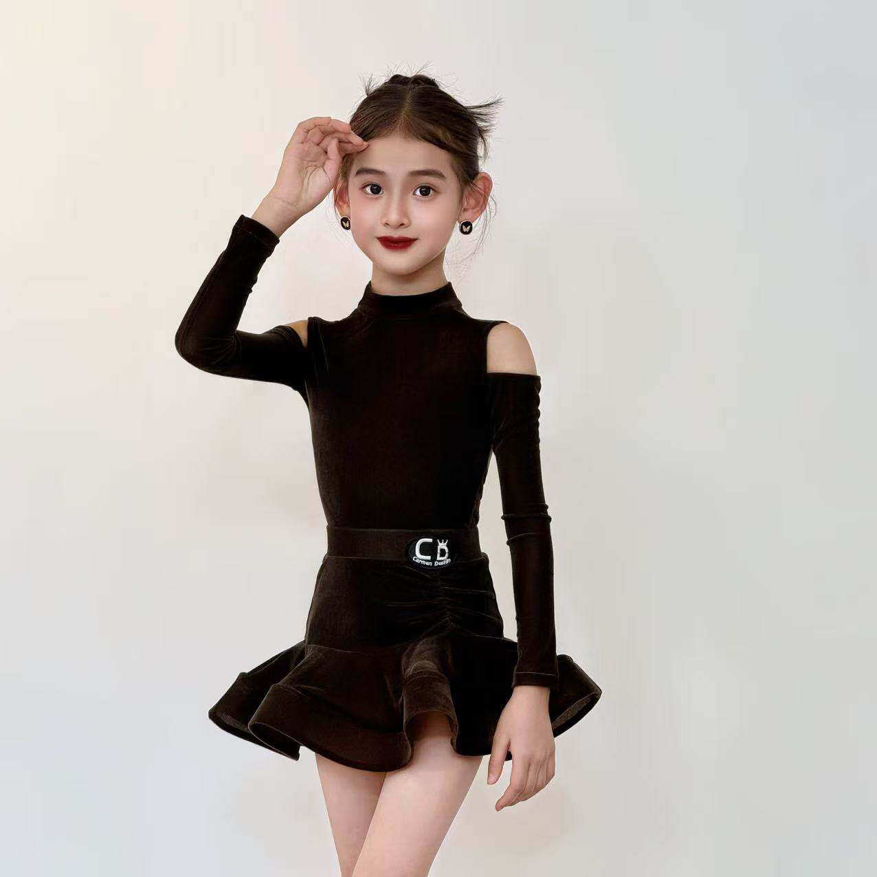CD卡门拉丁舞服2026新款女童练功服咖色丝绒训练服分体套装舞蹈服