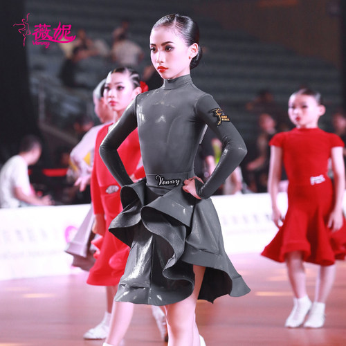 薇妮拉丁舞分体规定服