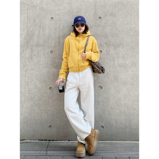 老米家 小黄鸭短款黄色连帽拉链卫衣女帽衫加绒保暖显瘦外套绒衫