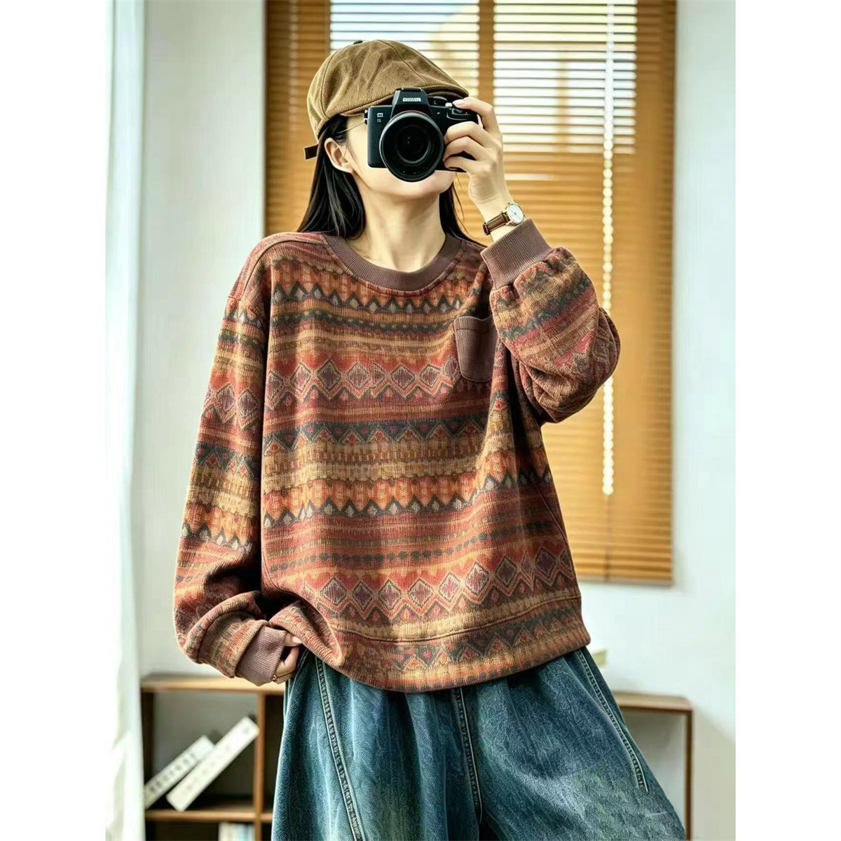 秋冬印花加绒圆领宽松保暖卫衣女