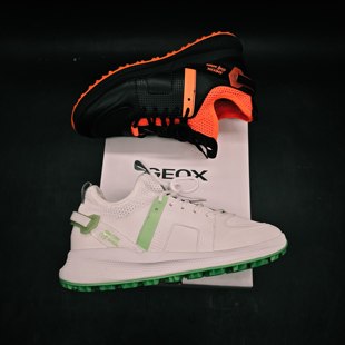 GEOX健乐士专柜撤柜女士系带舒适运动休闲鞋 151549