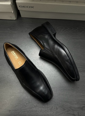 39/40码GEOX男士套脚休闲皮鞋U3257Q C9999休闲男皮鞋
