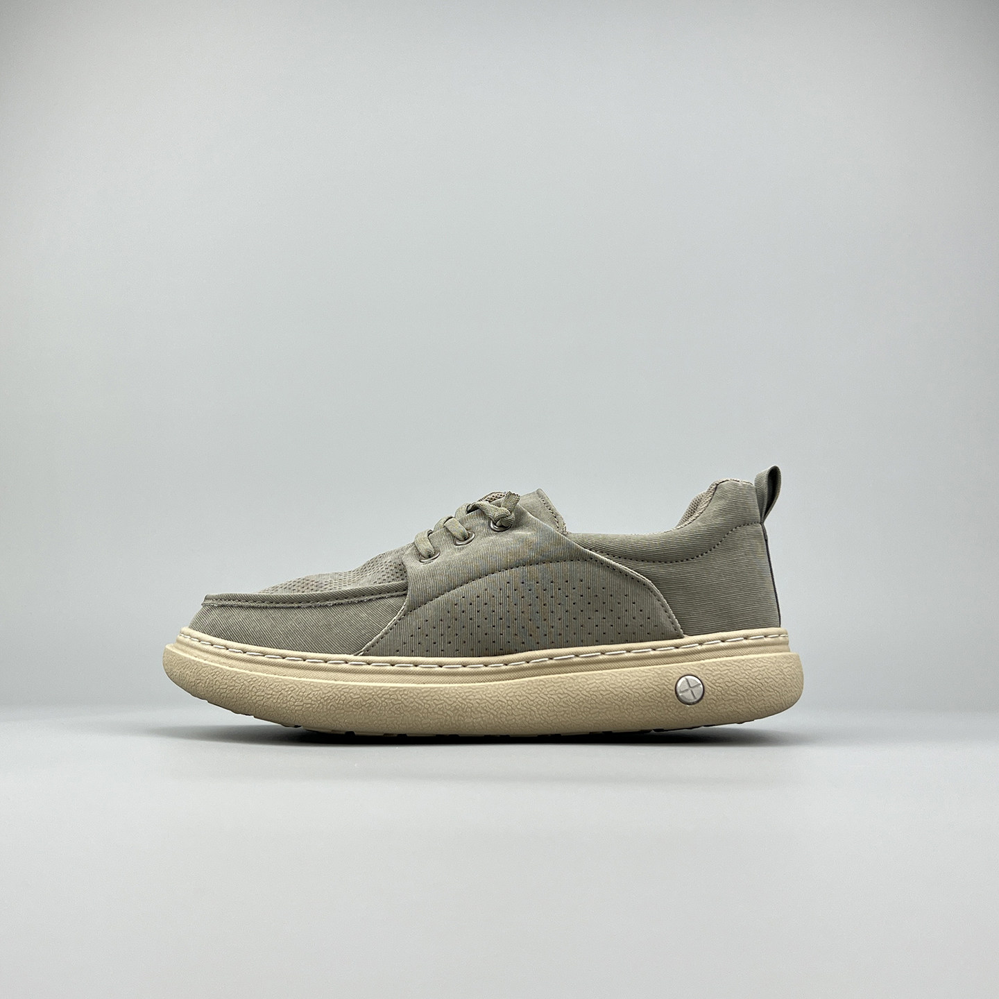 外贸轻便春秋厚底百搭增高休闲布鞋男士一脚蹬韩版板鞋大头防臭鞋