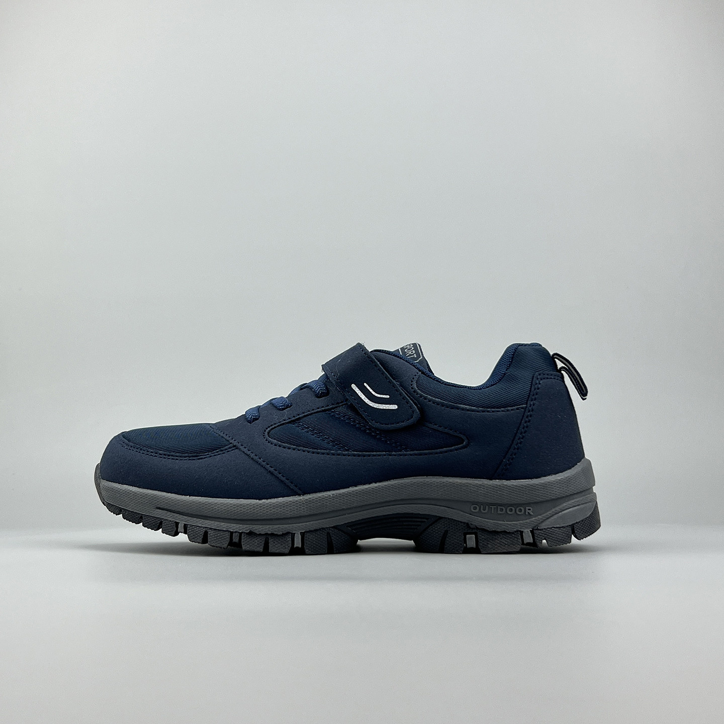 外贸男女户外健步休闲登山鞋中老年人防滑运动鞋宽头轻便爸爸鞋子