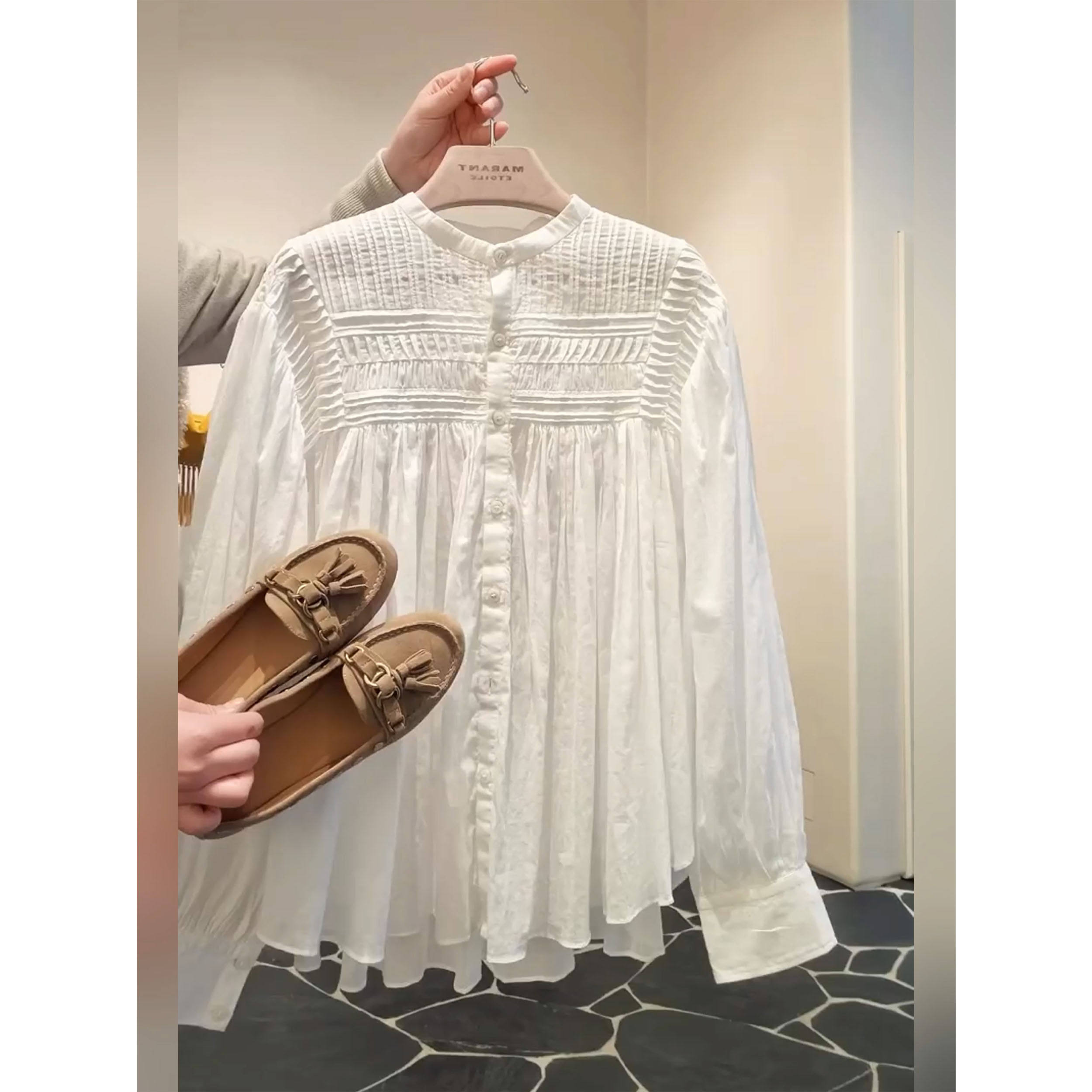 法式白色重工褶皱长袖衬衫女2026春夏新爆款宽松高级感娃娃衫上衣