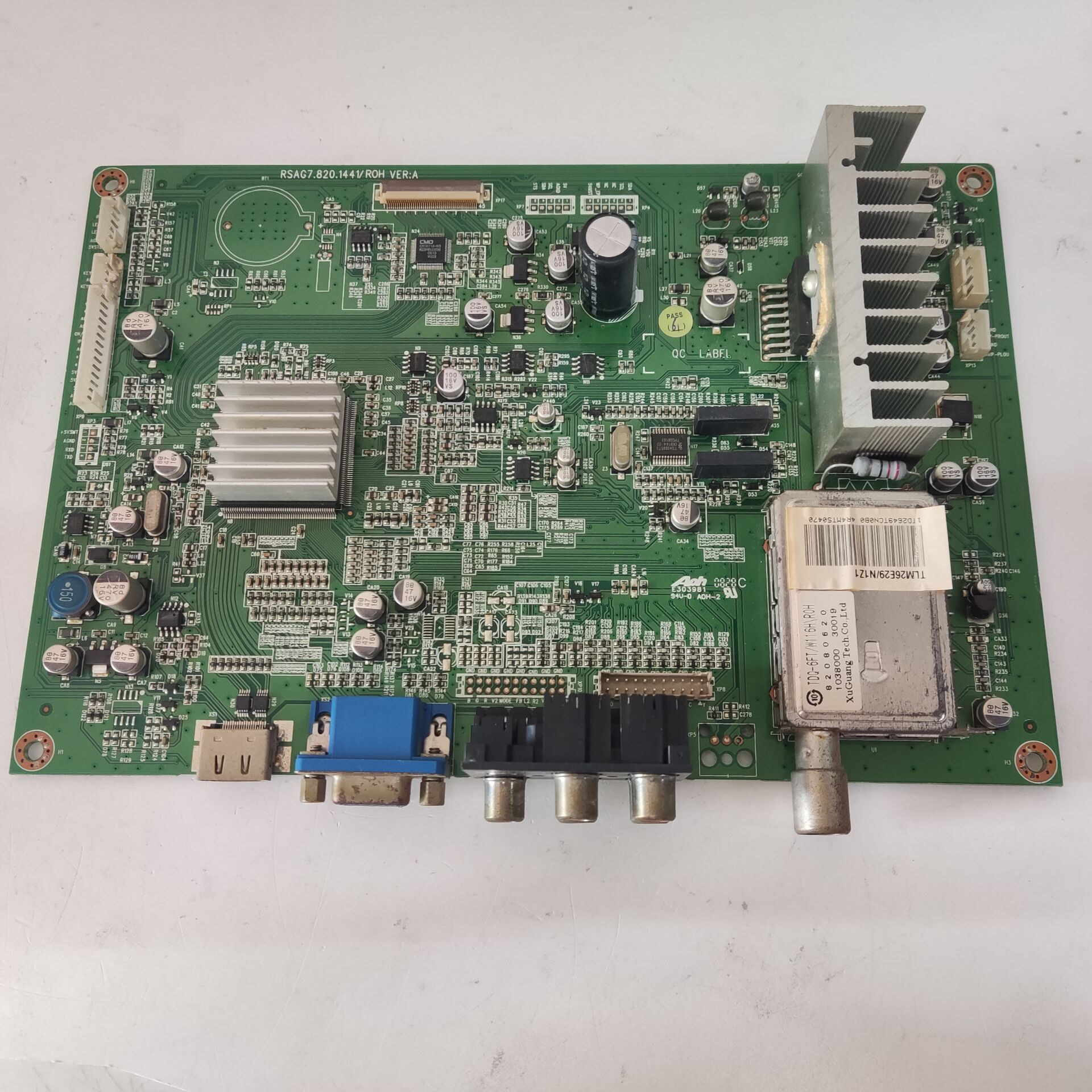 海信TLM26E29 TLM2633D主板RSAG7.820.1441屏V260B1-L02测试好