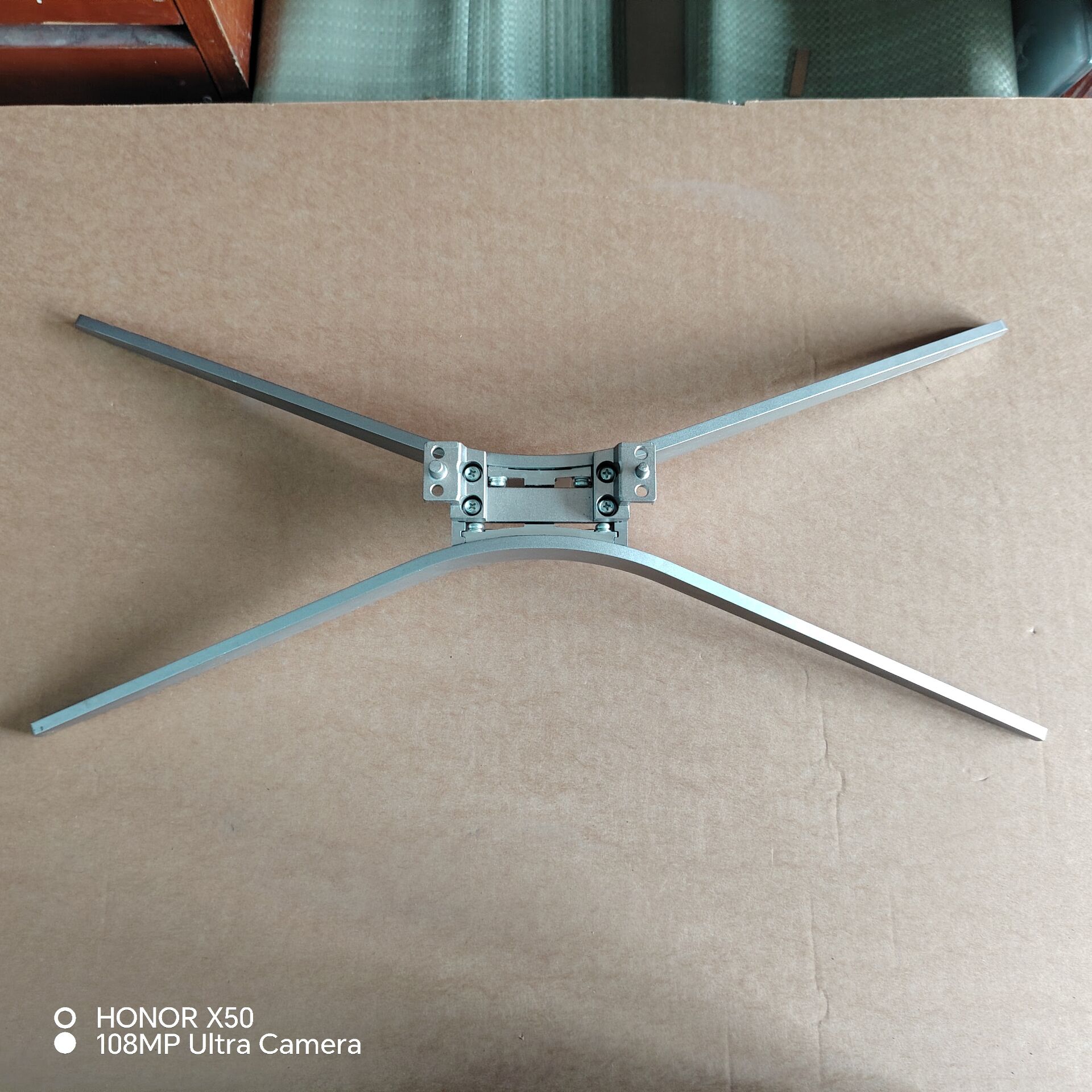 原装TCLL55C1-CUD底座