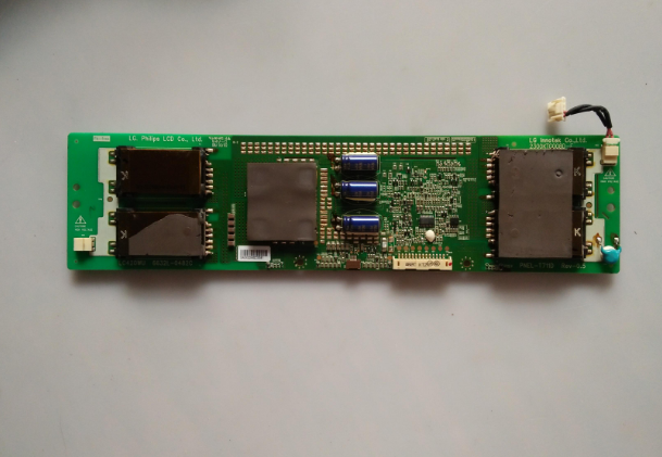 原装东芝42CV500C高压板