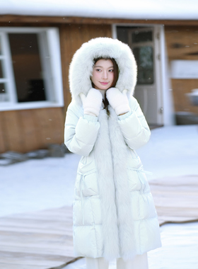 ATAR2025冬季新款狐狸毛中长款连帽羽绒服女收腰显瘦加厚保暖外套