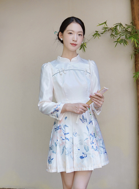 ATAR新中式立领盘扣修身连衣裙春秋季新品国风印花百褶短裙子