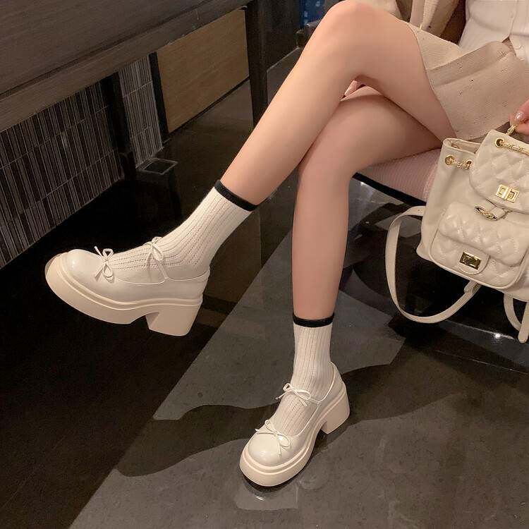 增高粗跟单鞋小皮鞋白色鞋子女