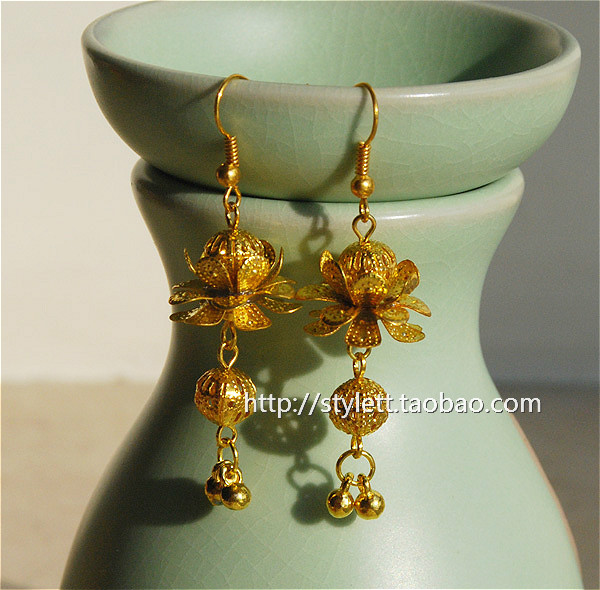 新娘金色旗袍古典风耳坠