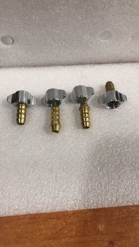喷枪活接头，元宝接头，精品宝塔接头，2分内丝插8的管