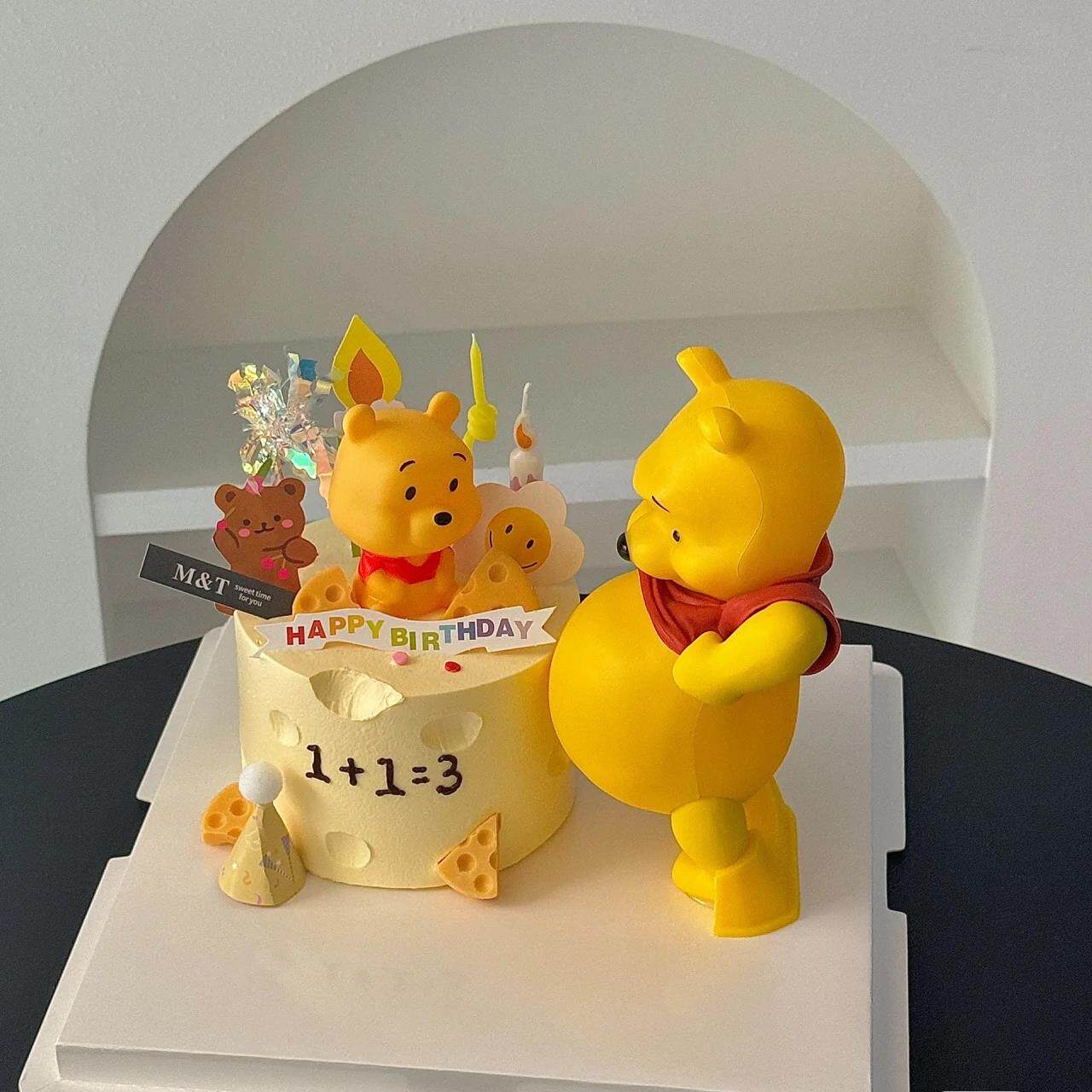 网红卡通维尼熊蛋糕装饰摆件可爱大肚子小熊孕妇妈妈生日装扮插件