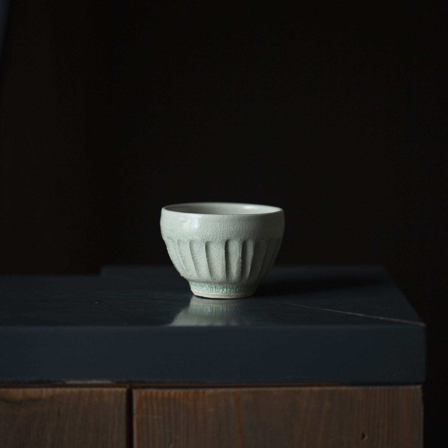一器一记日本回流中古柴烧刀刻纹茶杯