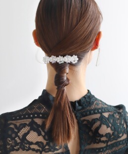 包拼邮 日本代购 ANEMONE 日韩花朵珍珠弹簧一字后脑勺发夹抓夹子