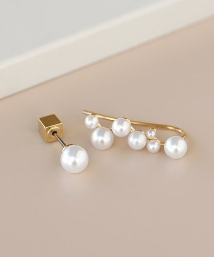 ANEMONEmini33珍珠不对称耳饰