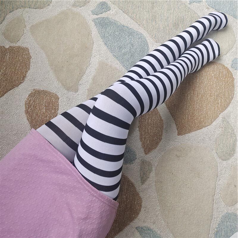 春秋天鹅绒黑白色条纹斑玛纹定制前后四面开裆吊带袜女长筒连裤袜