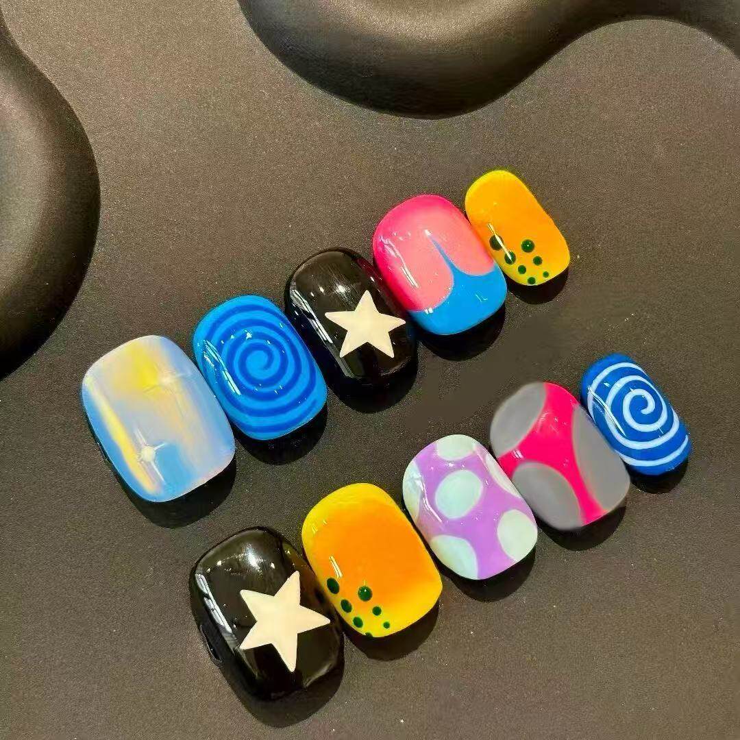 魔幻色卡穿戴甲马卡龙个性