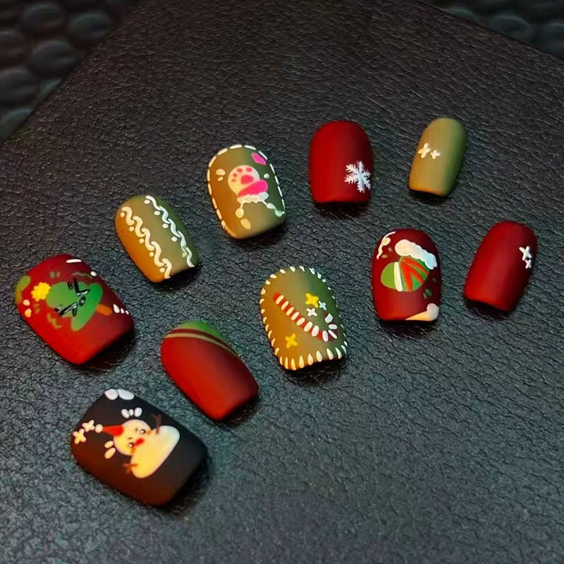 圣诞圣夜穿戴甲多巴胺时尚个性可爱节日红色新短款秋冬美指甲贴片,彩妆/香水/美妆工具,穿戴甲/甲片,淘宝优惠券,粉丝福利购,淘宝优惠卷