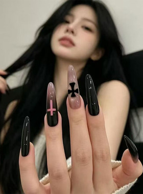 暗域十字细狗穿戴甲辣妹亚文化