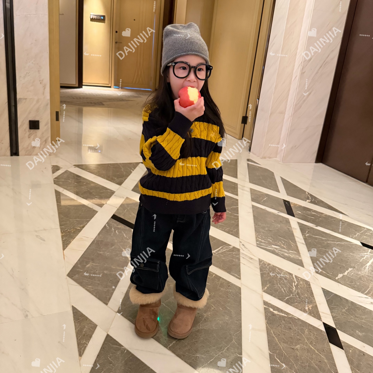 25冬季加厚黄色条纹韩版洋气休闲polo领麻花条纹针织衫上衣毛衣