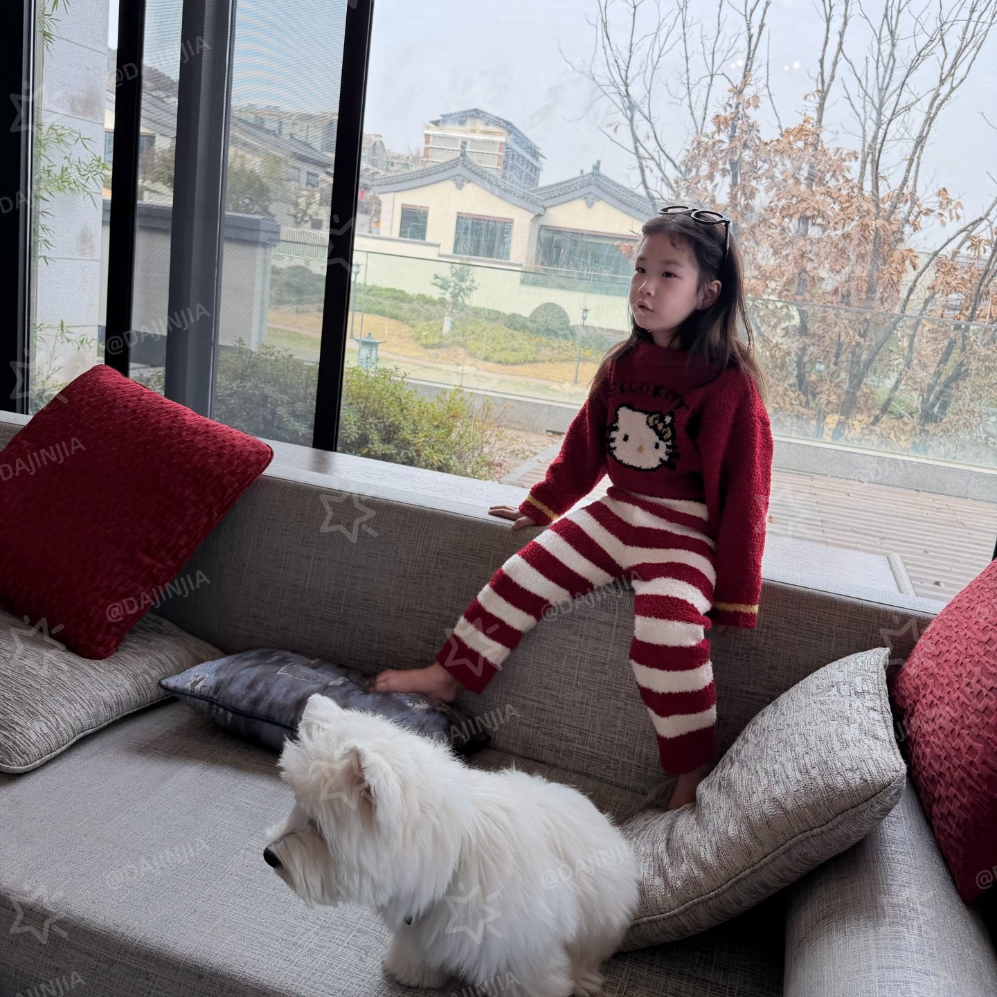 男女宝宝过年家居服套装