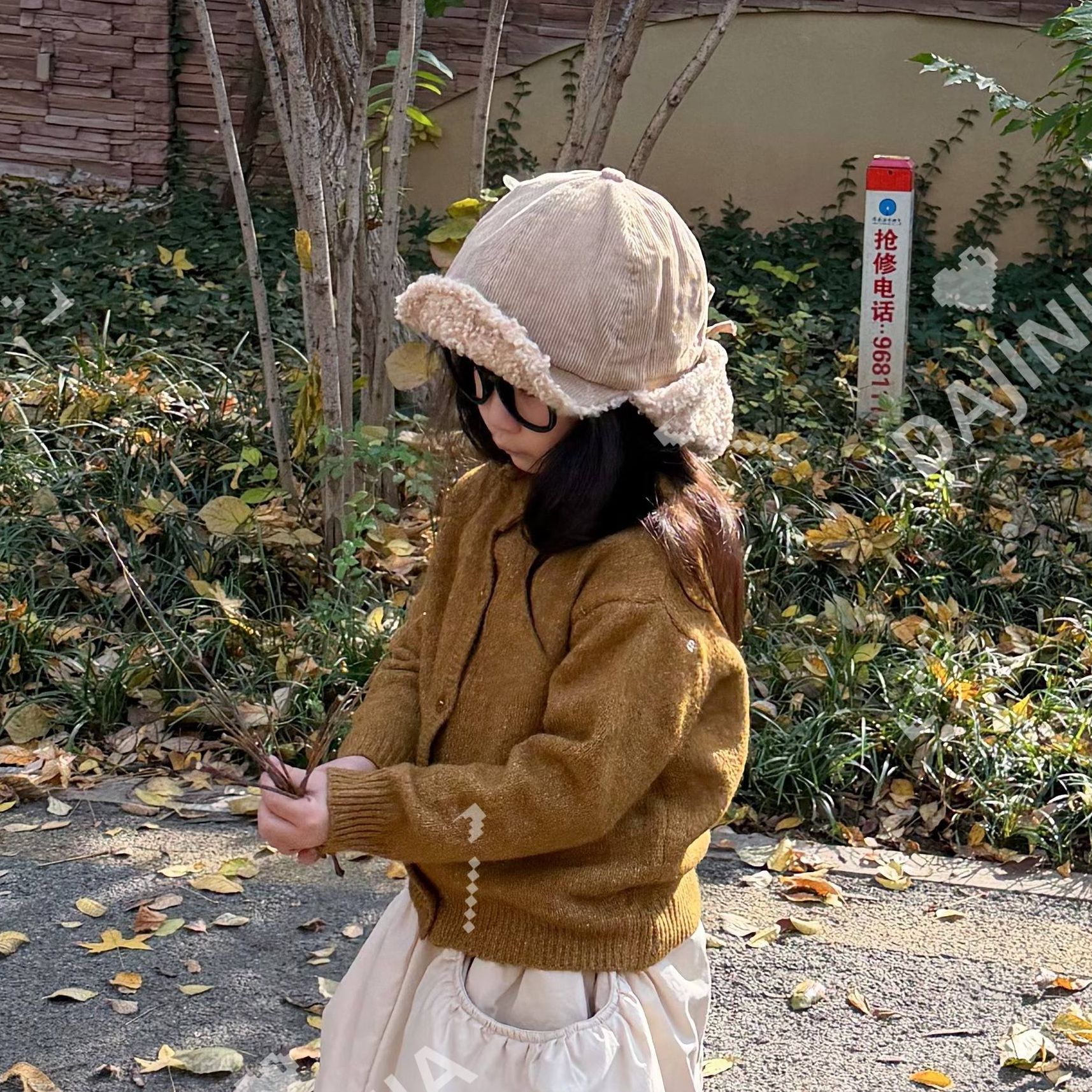 25冬季韩系超好看毛衣开衫冬季氛围感巨显白姜黄色纽扣上衣外套