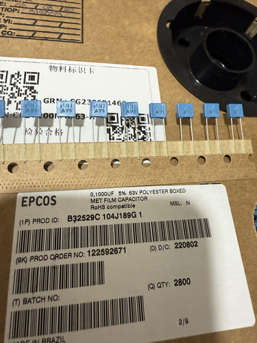 B32529C0104J189 B32529C0104J289 104 63V 5MM 0.1UF 电容