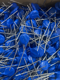 B72210S0271K101 EPCOS 西门子 压敏电阻 S10K275