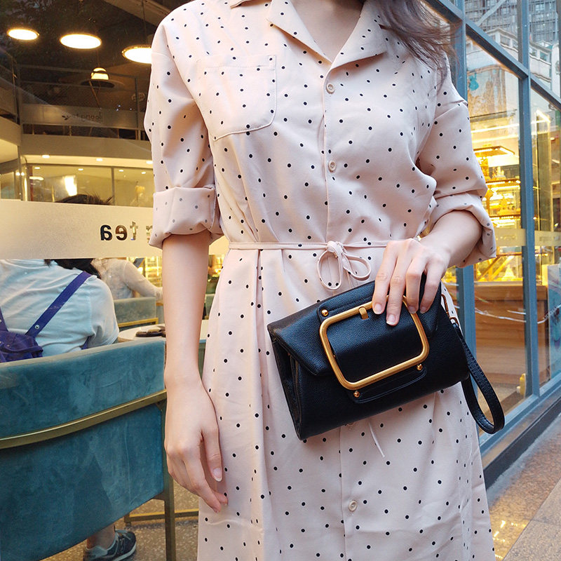 港风复古小方包女手拿2019新款潮ins超火包韩版百搭斜挎链条chic在类目 箱包皮具/热销女包/男包, 女士包袋中 - 来自Buy2taobao.com提供专业的淘宝代购服务
