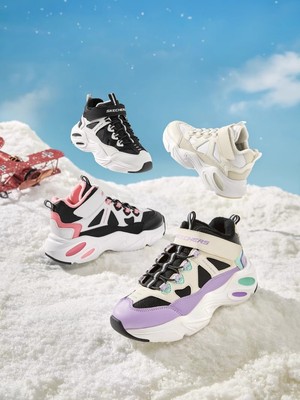 斯凯奇儿童加绒运动鞋