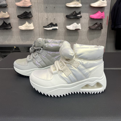 斯凯奇女款轻盈休闲运动鞋