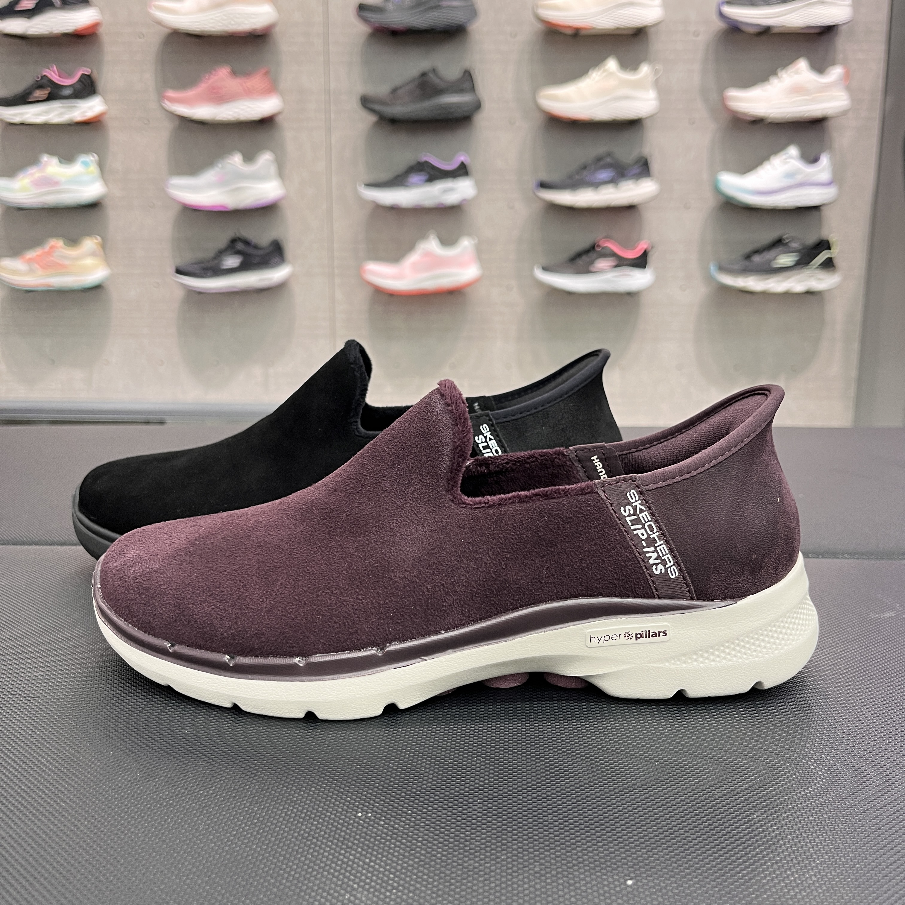 Skechers斯凯奇女士一脚蹬薄绒健步鞋舒适轻便运动鞋896281