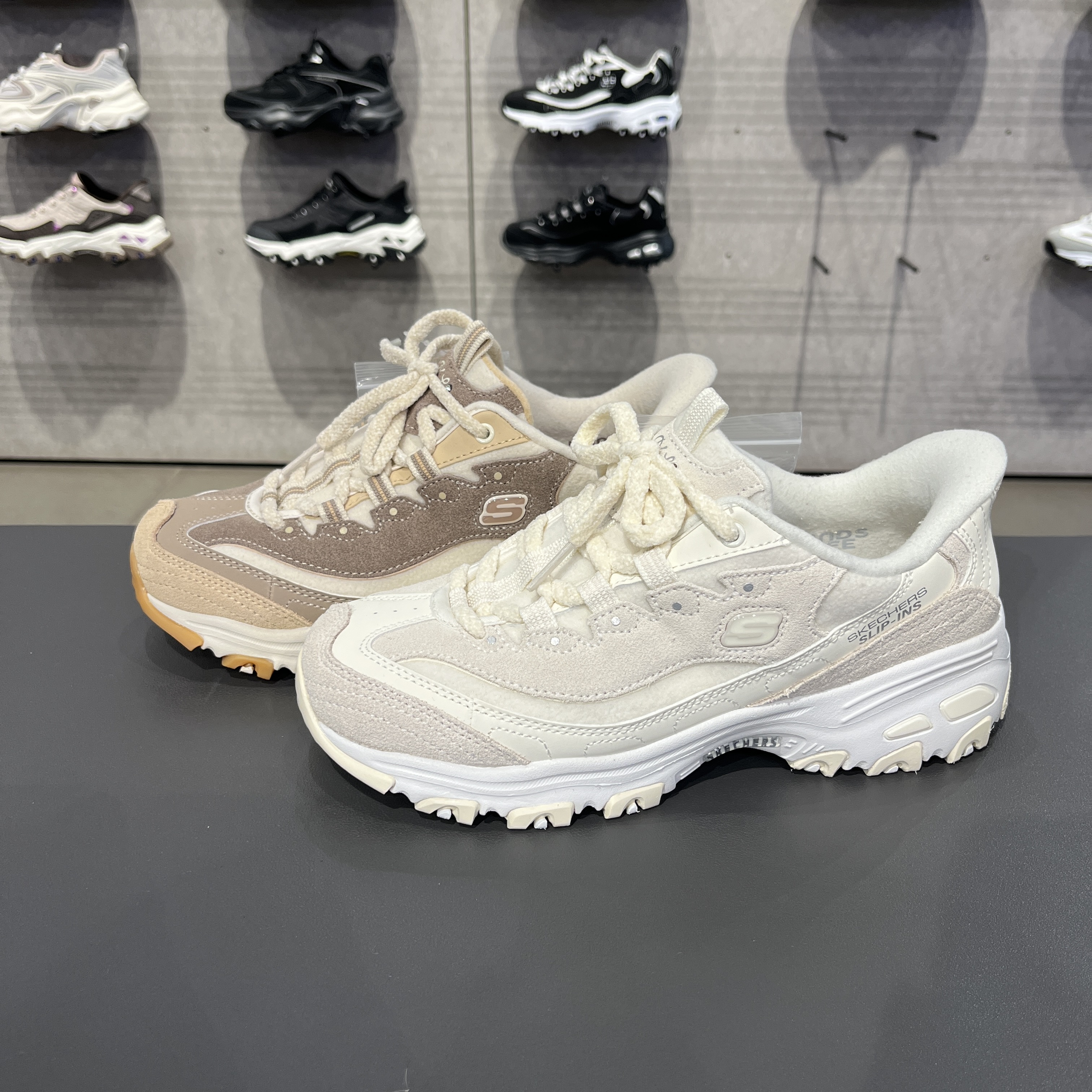 Skechers斯凯奇女士闪穿熊猫鞋秋冬加绒保暖轻质透气老爹鞋150558